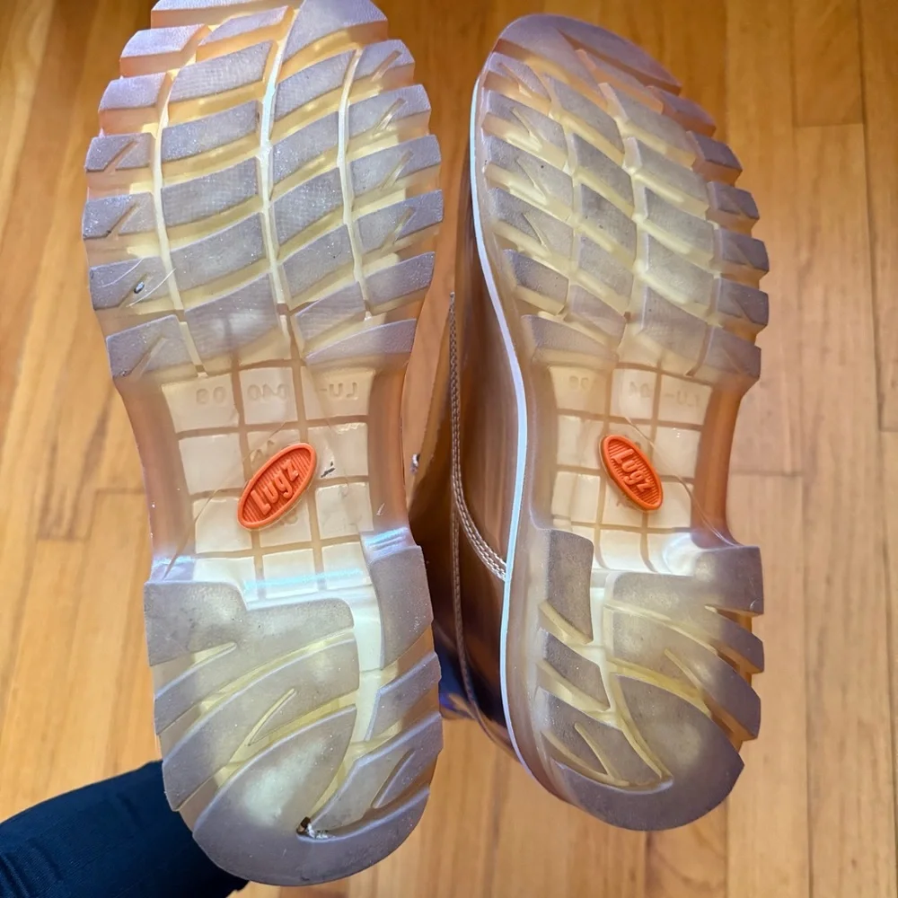 Lugz shiny metallic